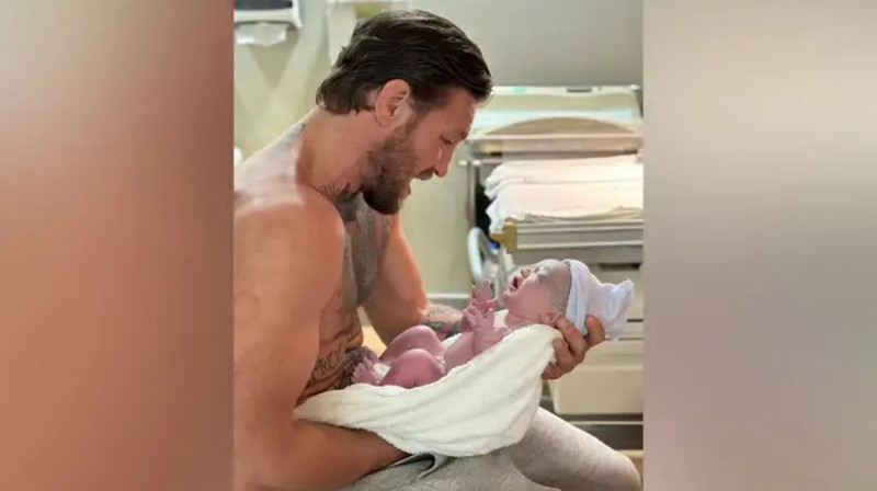 Конор Макгрегор в четвертый раз стал отцом