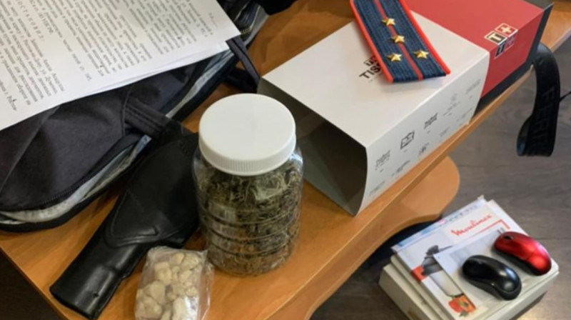 Троих полицейских Ростовской области будут судить за вымогательство