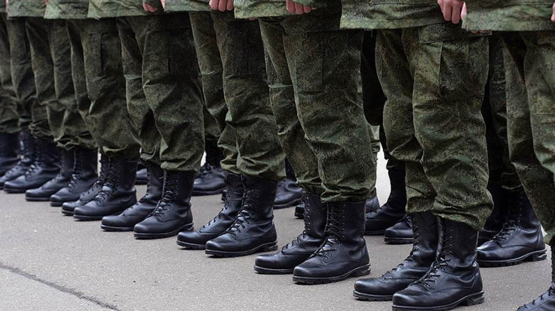 Путин увеличил численность российской армии на 170 тысяч человек