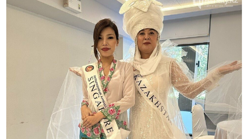 Казахстанские красавицы произвели фурор в Таиланде, самой старшей из них - 63 года