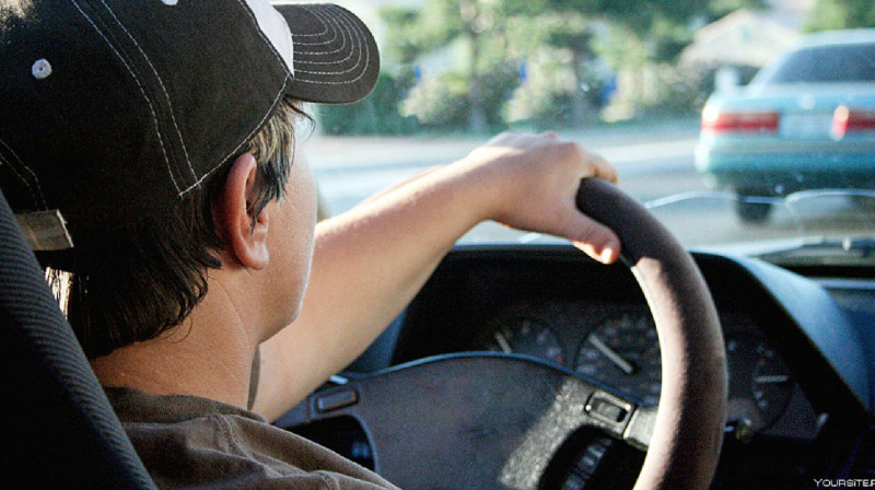 Подросток за рулем авто устроил множественное ДТП в Кокшетау