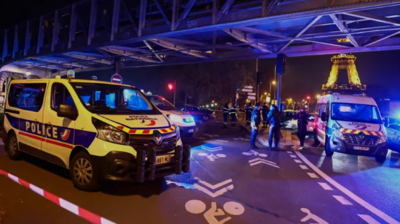 Нападения в центре Парижа: убит гражданин Германии, двое ранены