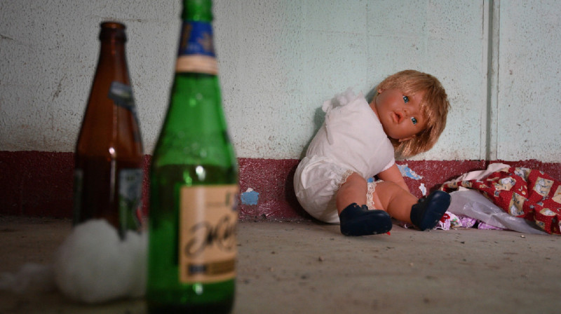 В Аксу дети жили в ужасных условиях, их временно забрали из семьи