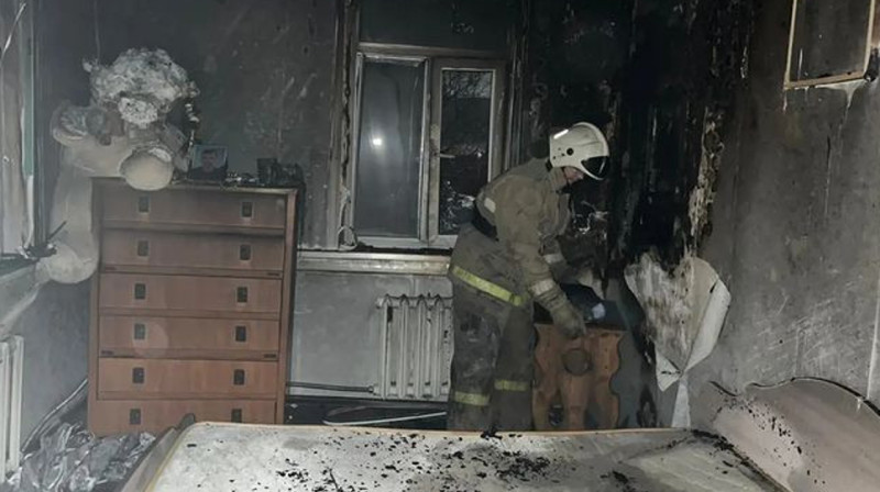 Обогреватель стал причиной пожара в одной из квартир Риддера