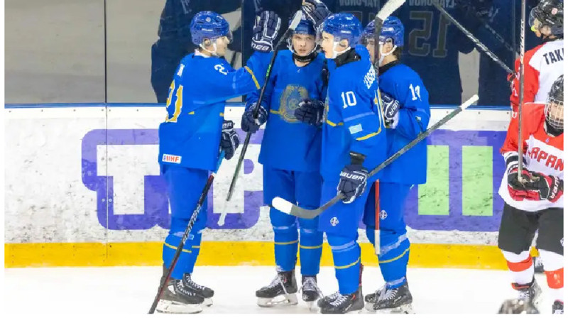 Казахстанская "молодёжка" обыграла Японию в матче ЧМ по хоккею
