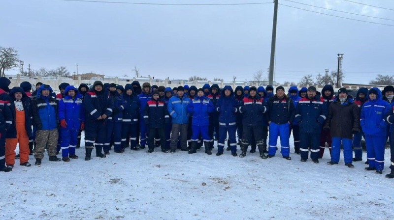 Казахстанская нефтяная компания уволила 26 работников за участие в «незаконной забастовке»