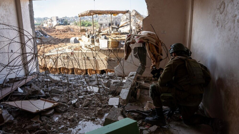 Были с белым флагом: Израиль завершил предварительное расследование убийства заложников