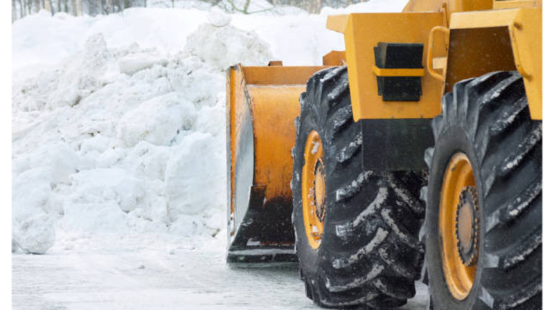 Из-за непогоды закрыли 2 автотрассы в Казахстане