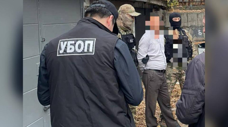Житель Шымкента арестован за вымогательство денег у экс-сожительницы
