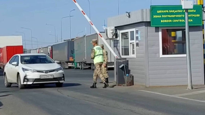 На казахстанско-российской границе продолжают внедрять электронные очереди