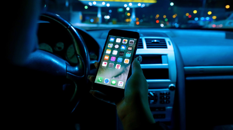 В Акмолинской области пассажирка "расплатилась" за проезд кражей IPhone