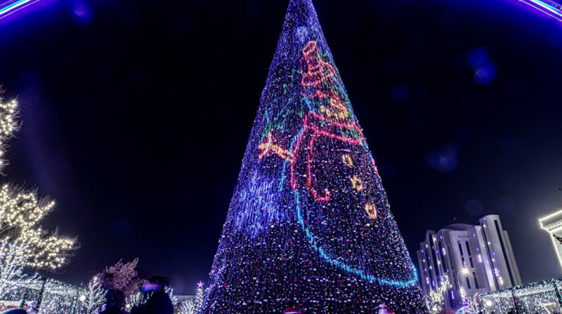 В Узбекистане запретили проводить корпоративы за счёт бюджета