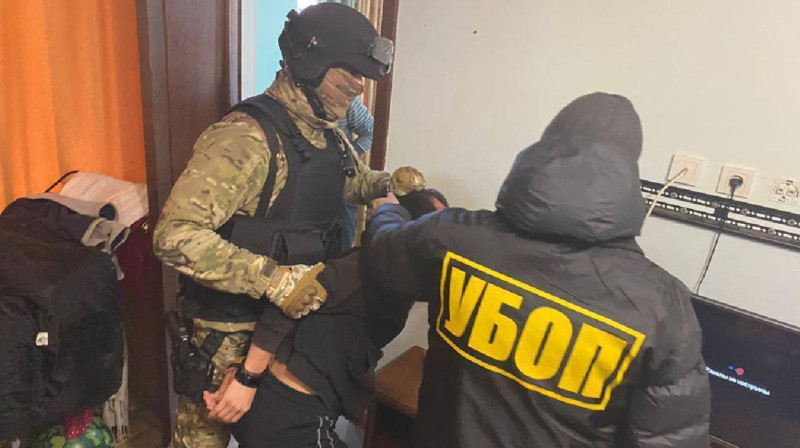 Удерживавших заложника вымогателей задержали в Атырау