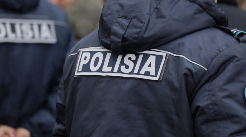 В Шымкенте нашли мертвого новорожденного, полиция ищет его мать