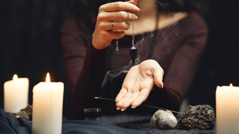 В Шымкенте аферистка сняла порчу пенсионеркам за 600 тысяч тенге