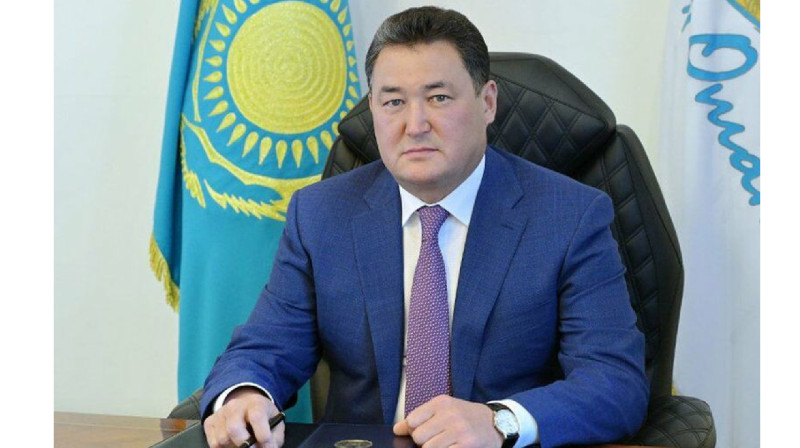 Павлодарский суд извинился и отменил приговор экс-акиму области Бакауову