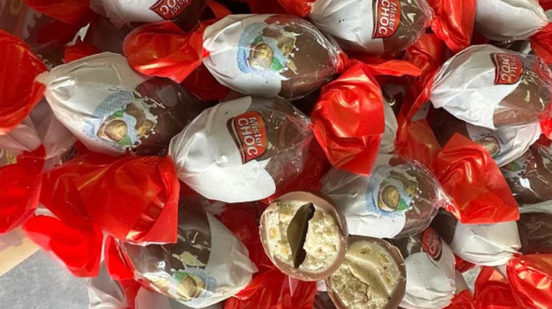 Аким Аксу извинился за просроченные конфеты   для детей с ограниченными возможностями
