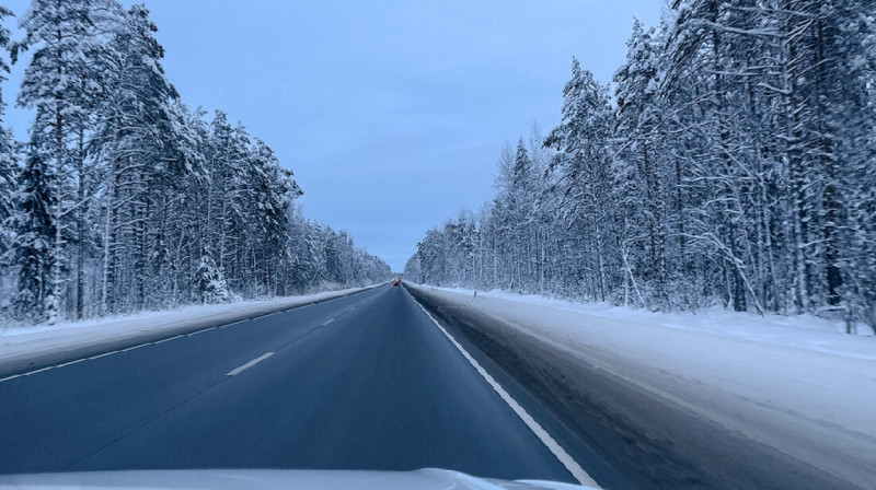 В трех областях Казахстана закрыли трассы из-за непогоды