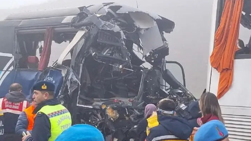 В жутком ДТП на севере Турции погибли 10 человек, 59 пострадали