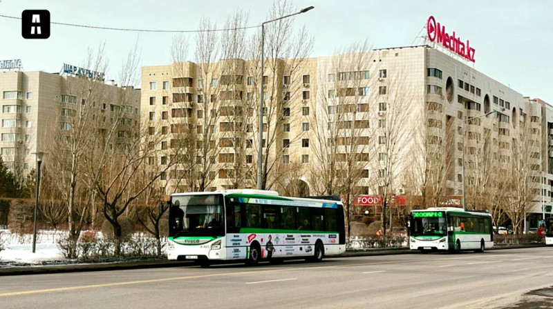 Маршруты пригородных автобусов приостановили из-за непогоды в Астане
