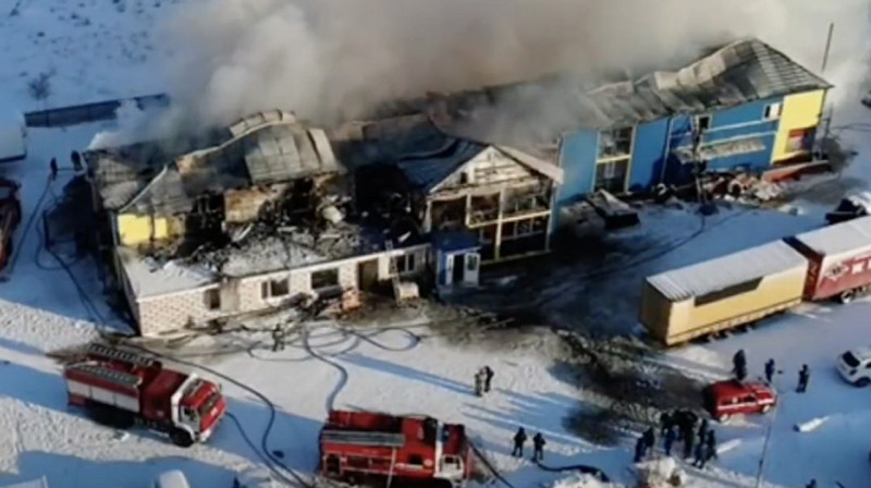 Пожар охватил гостиницу в Костанае, погибла женщина