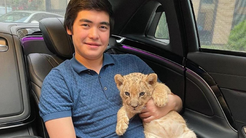 Блогера Байзакова лишили клубной карты в фитнес-клуб за шутку о насилии