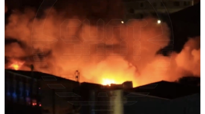 В Санкт-Петербурге произошел пожар на складских помещениях