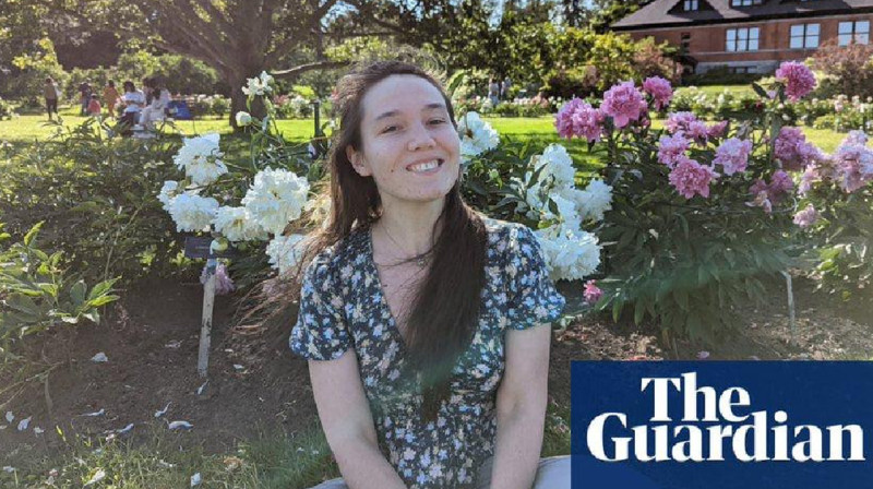 Россиянке, осужденной за "фейки" об армии РФ, дали гражданство Канады