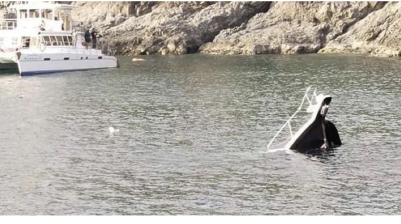 Яхта с российскими туристами на борту затонула в Таиланде