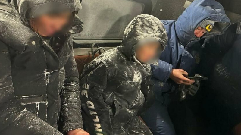 Спасатель получил обморожение, спасая семью в Акмолинской области