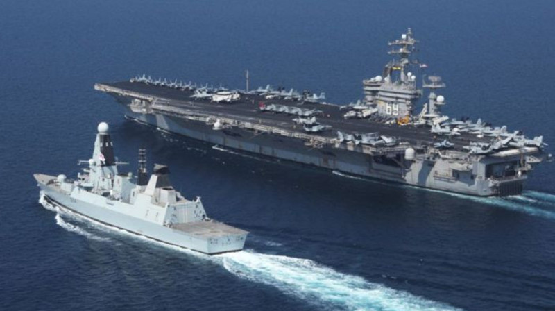 США и Британия нанесли удар по хуситам в Йемене