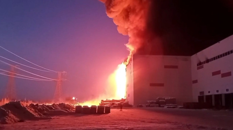 Пожар на складе Wildberries: огонь охватил более 70 тыс. квадратных метров. ВИДЕО