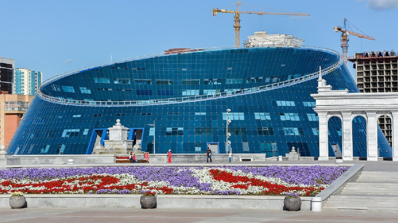 Освободился пост ректора КазНУИ, следующий на увольнение - глава ГАТОБ имени Абая