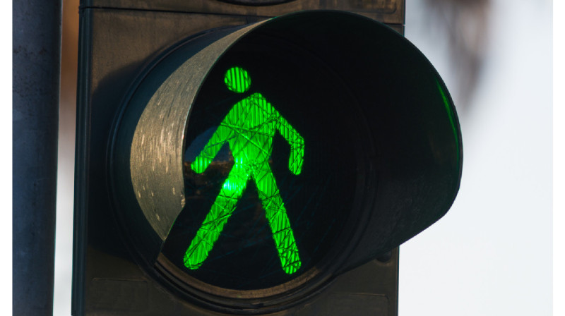 Предлагаемую МВД поправку в ПДД о пешеходах отменили