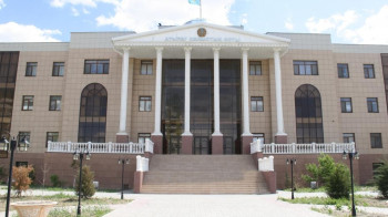 Судья в Атырауской области подозревается в получении взятки в 2,5 млн тенге