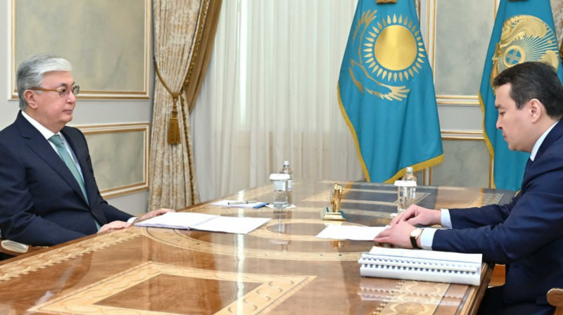 Смаилов отчитался перед Токаевым об основных итогах развития Казахстана за 2023 год