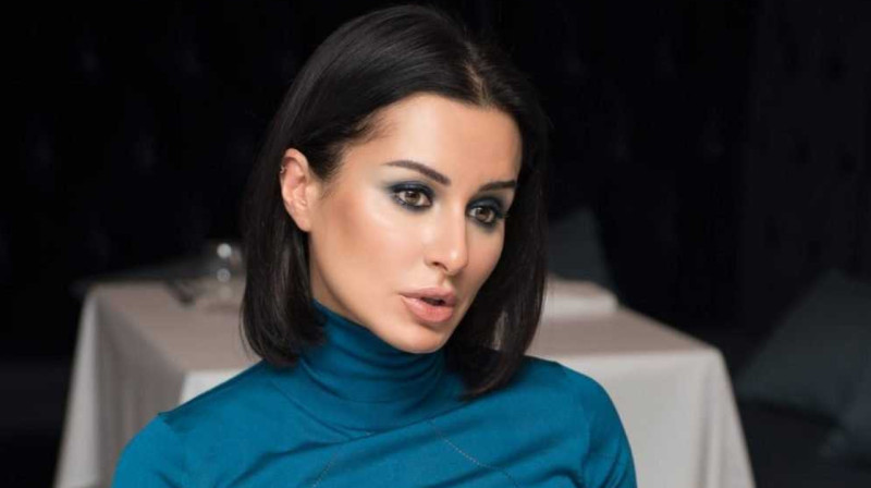 Тина Канделаки пригласила представителя МИД РК Айбека Смадиярова в Россию