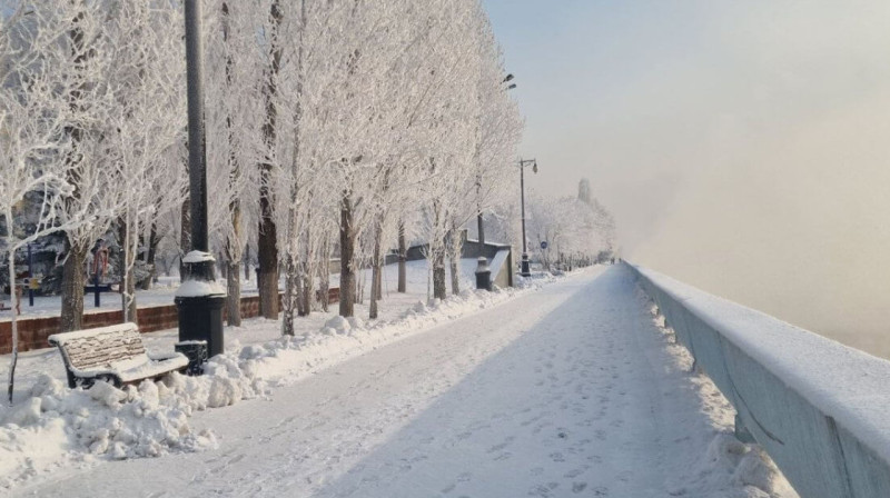 Жителей столицы и 13 областей РК предупредили о непогоде