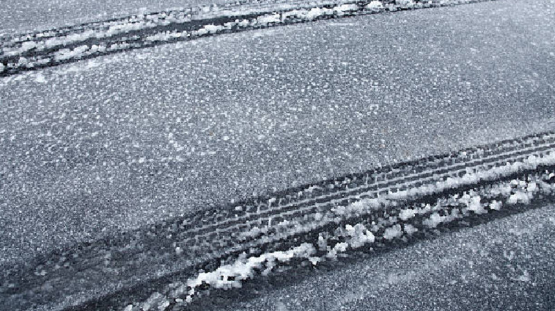 Из-за ухудшения погоды в Казахстане закрыли 2 трассы