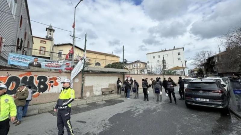 Россиянина и таджикистанца подозревают в нападении на церковь в Стамбуле