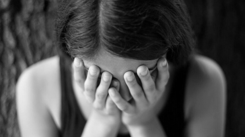 Две старшеклассницы покончили с собой из-за неразделенной любви в Восточном Казахстане