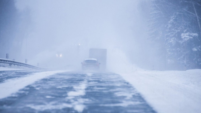 Снег с метелью и гололед - синоптики рассказали о погоде в Казахстане на 3 февраля