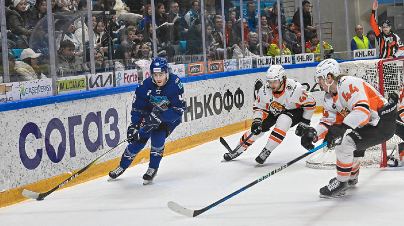 "Барыс" уступил "Амуру" и потерпел седьмое поражение подряд