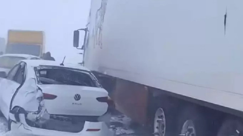 Массовое ДТП произошло на трассе в Акмолинской области, есть пострадавшие