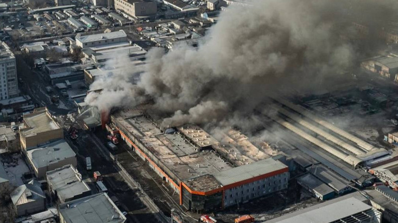 Пожар в Семее: психологическая помощь понадобилась 200 предпринимателям, потерявшим товар