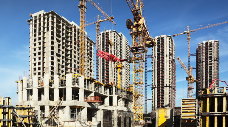Токаев: "Развитию строительного сектора мешает коррупция"