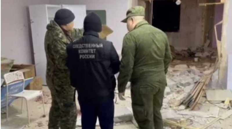 Момент самоподрыва мужчины в Калмыкии попал на видео