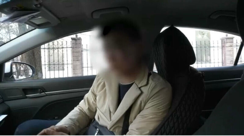 Пьяного водителя с неизвестным веществом задержали в Алматы
