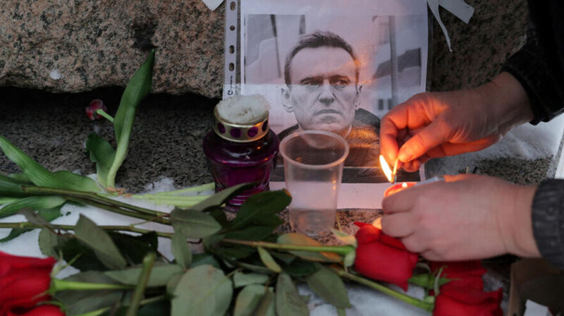 Российские власти должны немедленно предоставить доступ к телу Навального — МИД Великобритании