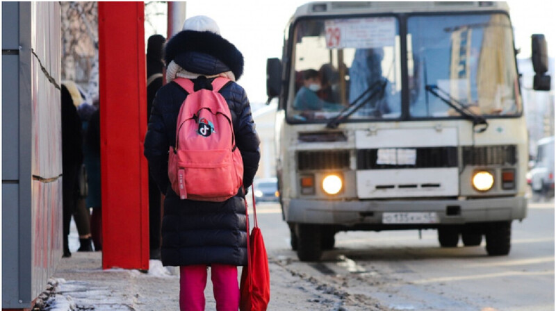 Принудительную высадку детей из автобусов запретят в Казахстане